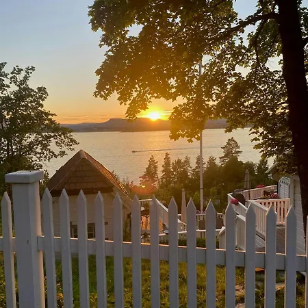 Historical At Flaskebekk * Nesoddtangen