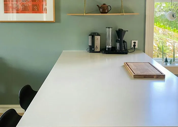 Semesterbostad Historical At Flaskebekk *