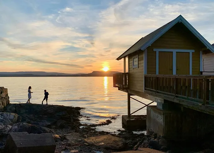 Semesterbostad Historical At Flaskebekk *