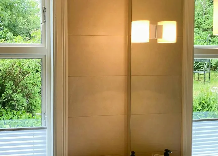 Semesterbostad Historical At Flaskebekk *